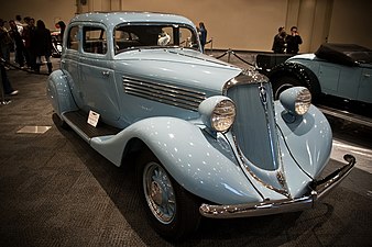 Studebaker_Commander_Land_Cruiser_Sedan