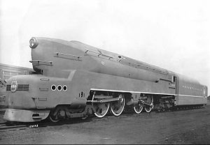Pennsylvania_RR_streamlined_locomotive_T1